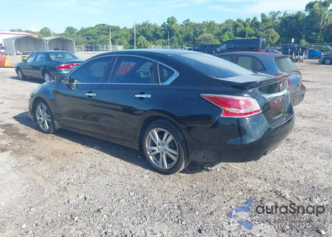 2015 Nissan Altima 2.5 S из США, поврежденный, VIN 1N4AL3AP6FC102473